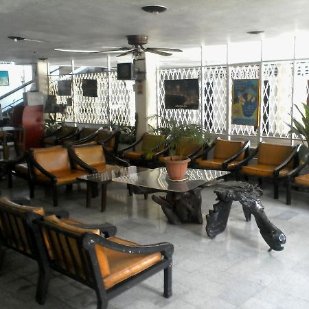 Hotel De Los Reyes Acapulco Exterior photo